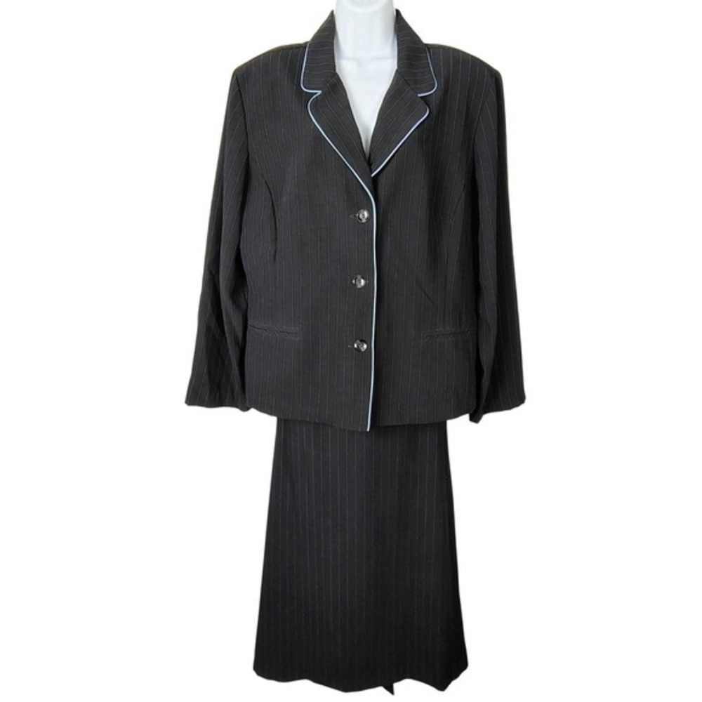 Womens SZ 18 Blazer‎ Skirt Suit Set Black Blue Pinstripe Corporate Dark Academia
